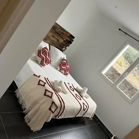 A Nepita Di Vecchio***