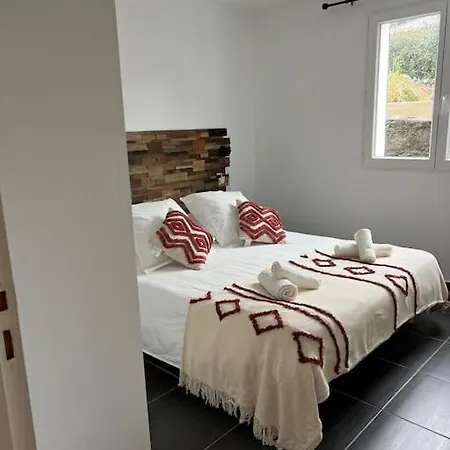 A Nepita Di Vecchio - Piscine Feriehus Porto-Vecchio (Corsica)