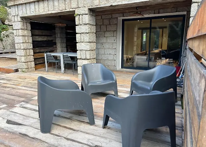 A Nepita Di Vecchio*** Porto Vecchio